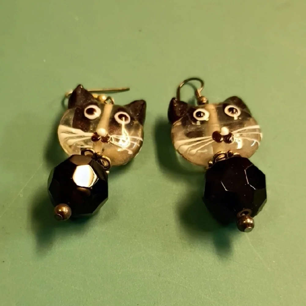 Chic Black and White Cat Earrings